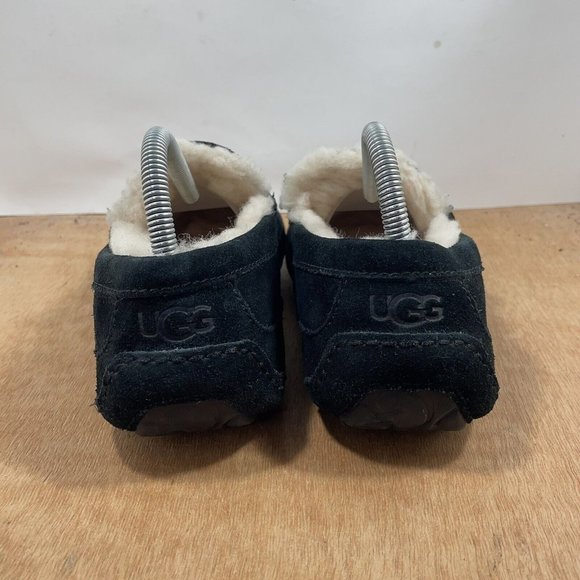 ๐Uggs ๐Ascot Men Size 9, Black Suede Slipper Sheepskin Lined (Slip Ons) - Picture 4 of 9